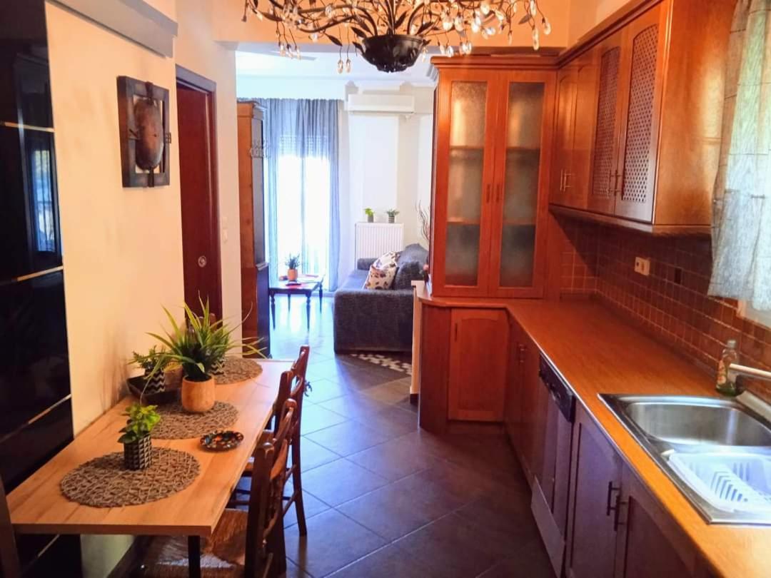 Blue Moon Accommodation เนอา มิคานิโอนา ภายนอก รูปภาพ