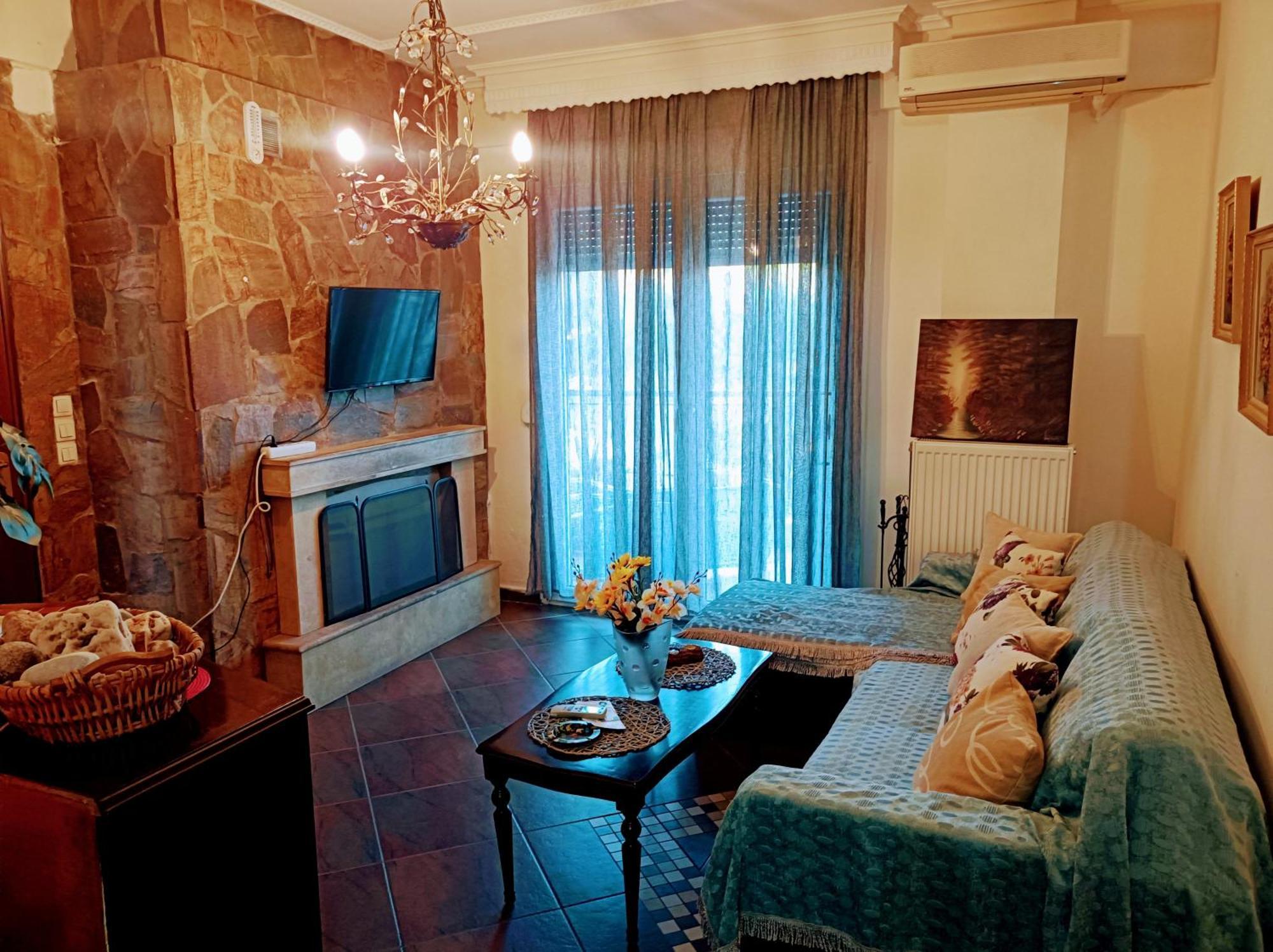 Blue Moon Accommodation เนอา มิคานิโอนา ภายนอก รูปภาพ