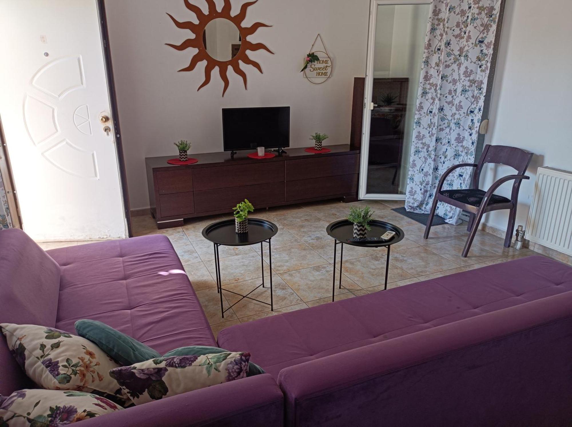 Blue Moon Accommodation เนอา มิคานิโอนา ภายนอก รูปภาพ